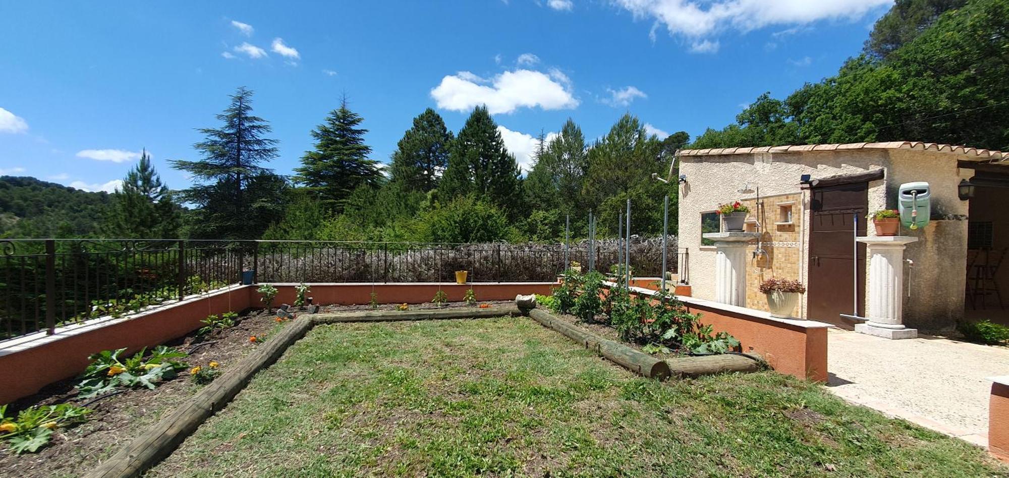 Villa Maison Familiale Avec Piscine Et Boulodrome Dans Le Luberon Caseneuve Exterior foto